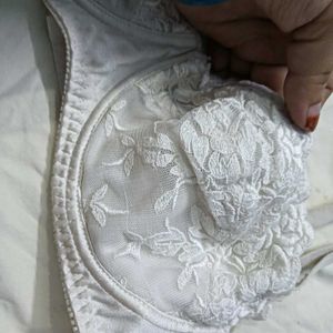 Elegant🤎 Lace Bra