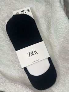Zara Black No-Show Socks - Size M