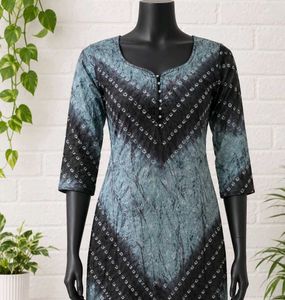 Tie-Dye V-Neck Kurta