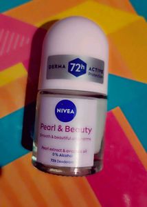 🦪Nivea Pearl & Beauty Deodorant