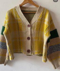 Cozy Plaid Knit Cardigan