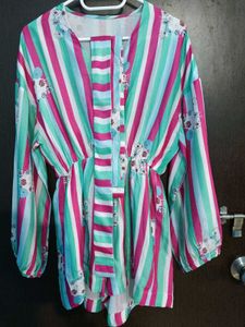 🌈 Stylish Striped Short Jumpsuit Polyester Size S