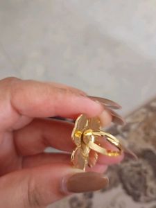 Gold Flower Statement Ring