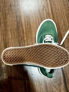 H&amp;M Unisex Shoe