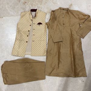 Men's Ethnic Kurta Set with Nehru Jacket