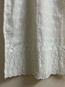 Elegant White Chikankari Kurta