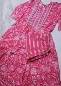 Beautiful Pink Printed Kurta Set