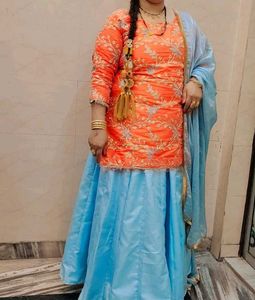 kurti Skirt 28 kaliyo with dupatta