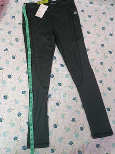 Activewear Leggings with Pockets