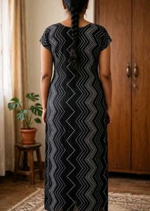 Comfortable Black Printed Nightgown