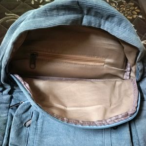 Backpack 🎒