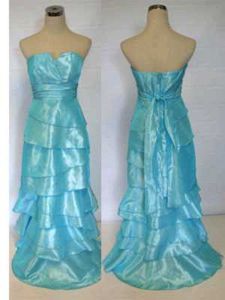 17J6. Stunning Strapless Ruffled Gown