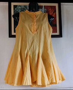 Stylish Yellow Sleeveless Flare Dress