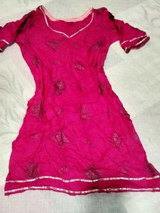 🎀 Pink Kurta Set with Palazzo Pants😍