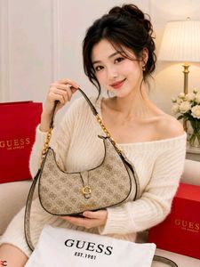 Guess slingbags