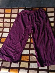 woman kurta set