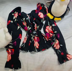 Chic Floral Print Long Sleeve Top