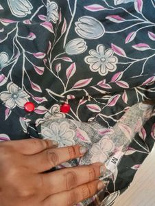 Beautiful Floral Print Kurta