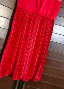 Street9 Red Pleated Strap Midi Dress