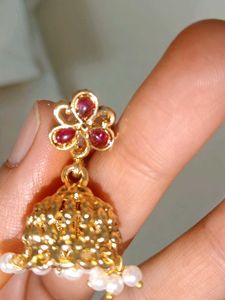 Beautiful Gold Tone Jhumka Earrings