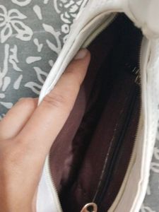 White Shoulder bag