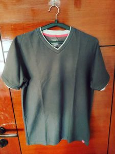 Gerry Cosby V-Neck T-Shirt