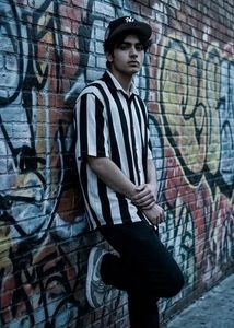 Stylish shirt loose fit