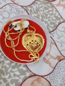 Gold Heart Pendant with Chain