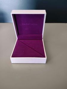 CaratLane ring Box