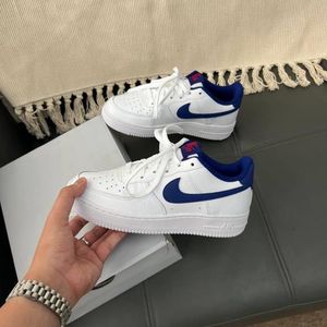 Nike Air Force 1 Sneakers