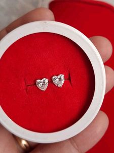 Charming Heart Stud Earrings silver