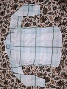 Pillburry White Checked Shirt