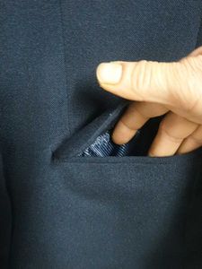 brand new 👌42 s blazer with 32 size pen