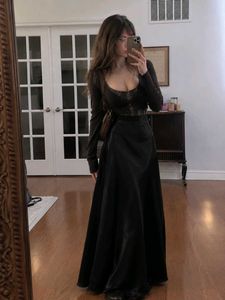 🍷Royale Black Satin Skirt🍷
