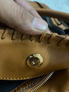 premium Burberry check tote hand bag for women
