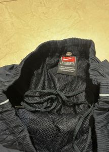 unisex vintage nike Track Pants (authentic)