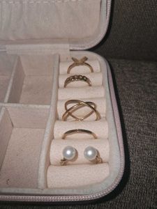 Gold Chic Ring Set of 5