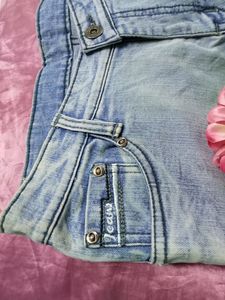 Jeansss