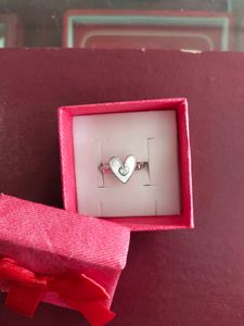 92.5 Heart Shaped Mother of Pearl Ring