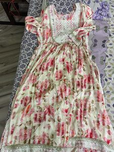 Nira Cut Suit