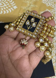 Kundan Choker