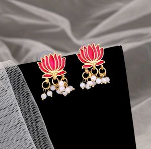NECKLACE AND EARING SET