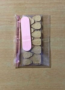 Edel Press On Nails