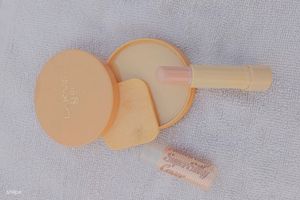 Compact & Concealer