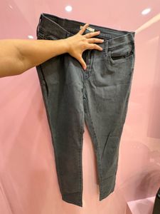 Levi's Jeans - Classic Style
