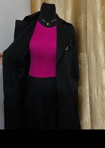 Elegant Black Trench Coat , PRICE ⬇️