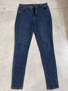 Classic Blue Skinny Fit Jeans for women