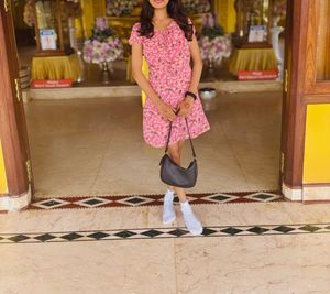 Chic Pink Floral Print Mini Dress