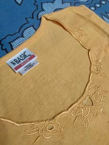 Women's Top