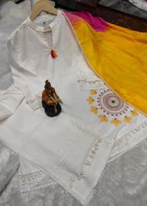 Elegant Embroidered Kurta Set with Palazzo